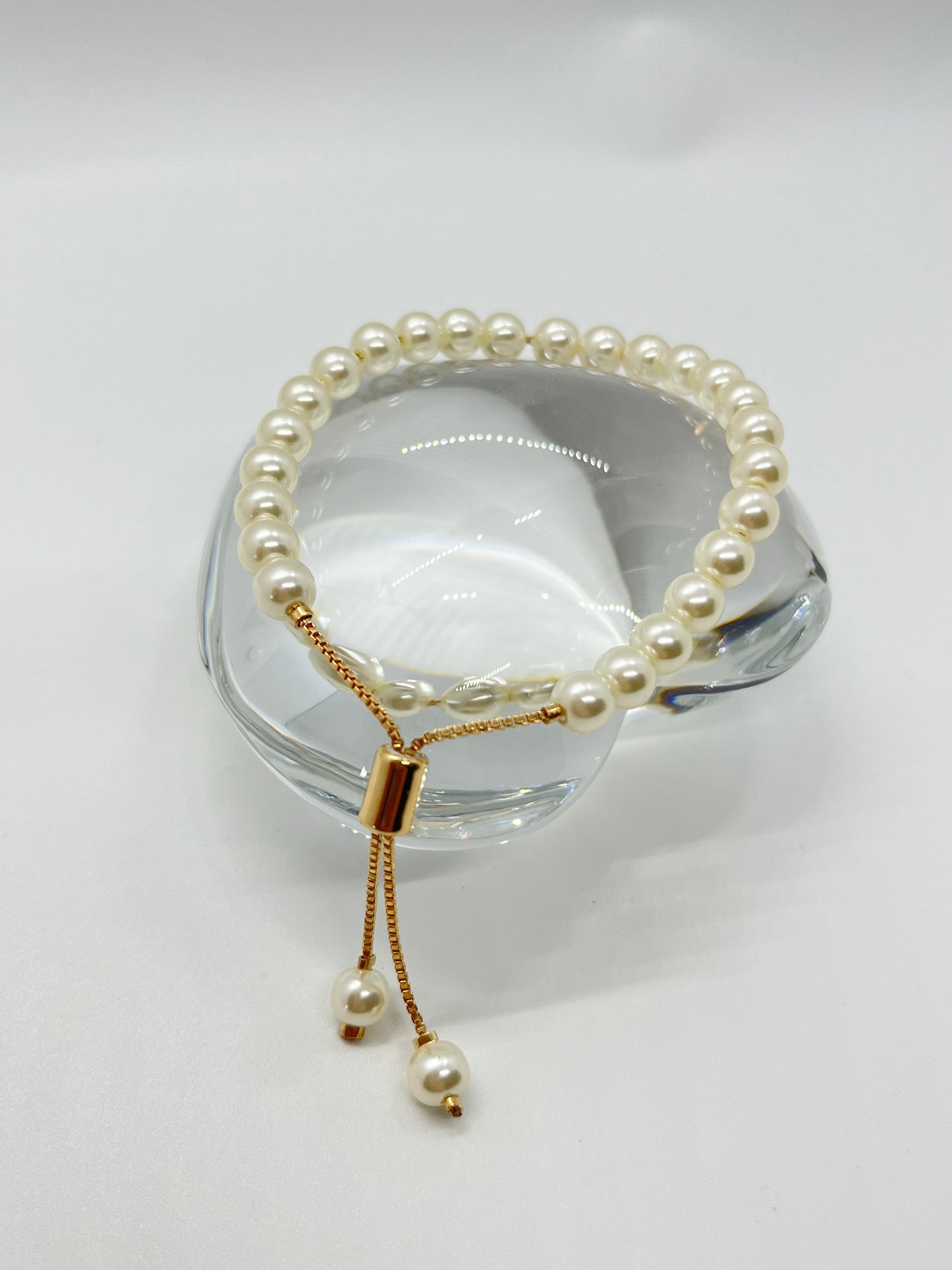 Round Pearl Adjustable Bracelet