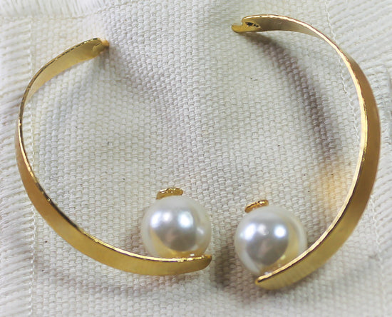 Hoop Pearl Earrings