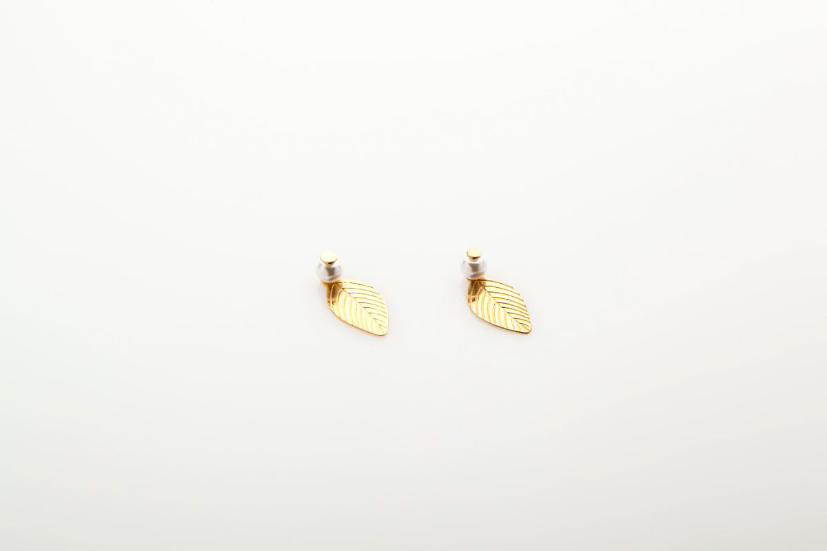 2-in-1 Small Pearl Earrings