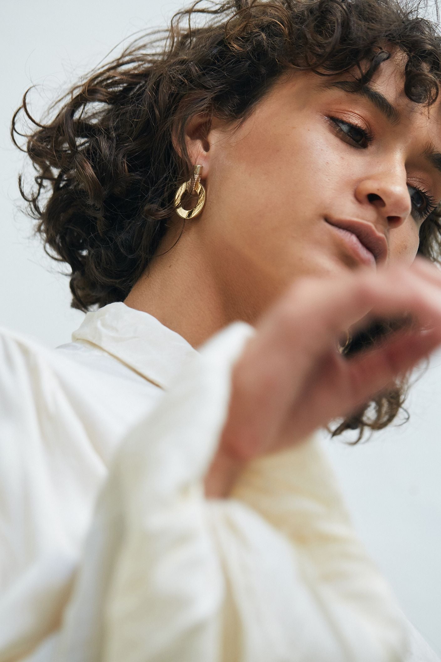 Noor Beige Earrings