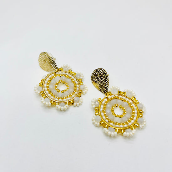 Load image into Gallery viewer, Camelia Earrings
