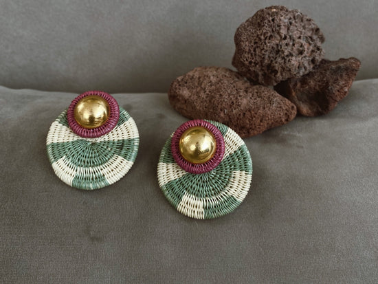 Load image into Gallery viewer, Capella Earrings

