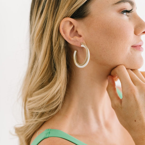 Twist Skinny Hoops