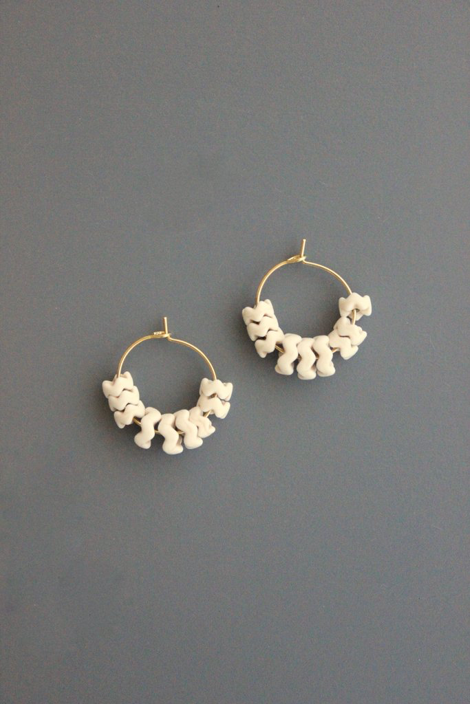 Agnes Magnesite Small Hoop Earrings
