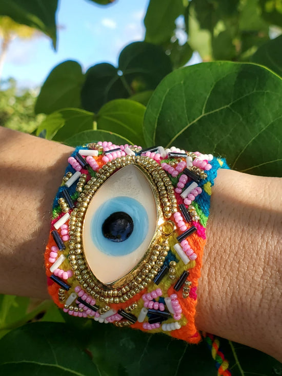 Zoe Eye Bracelet