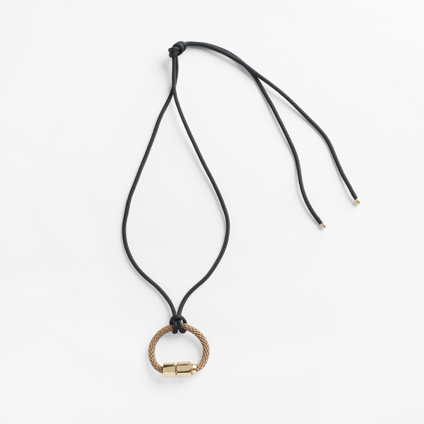 Helen Pendant Necklace