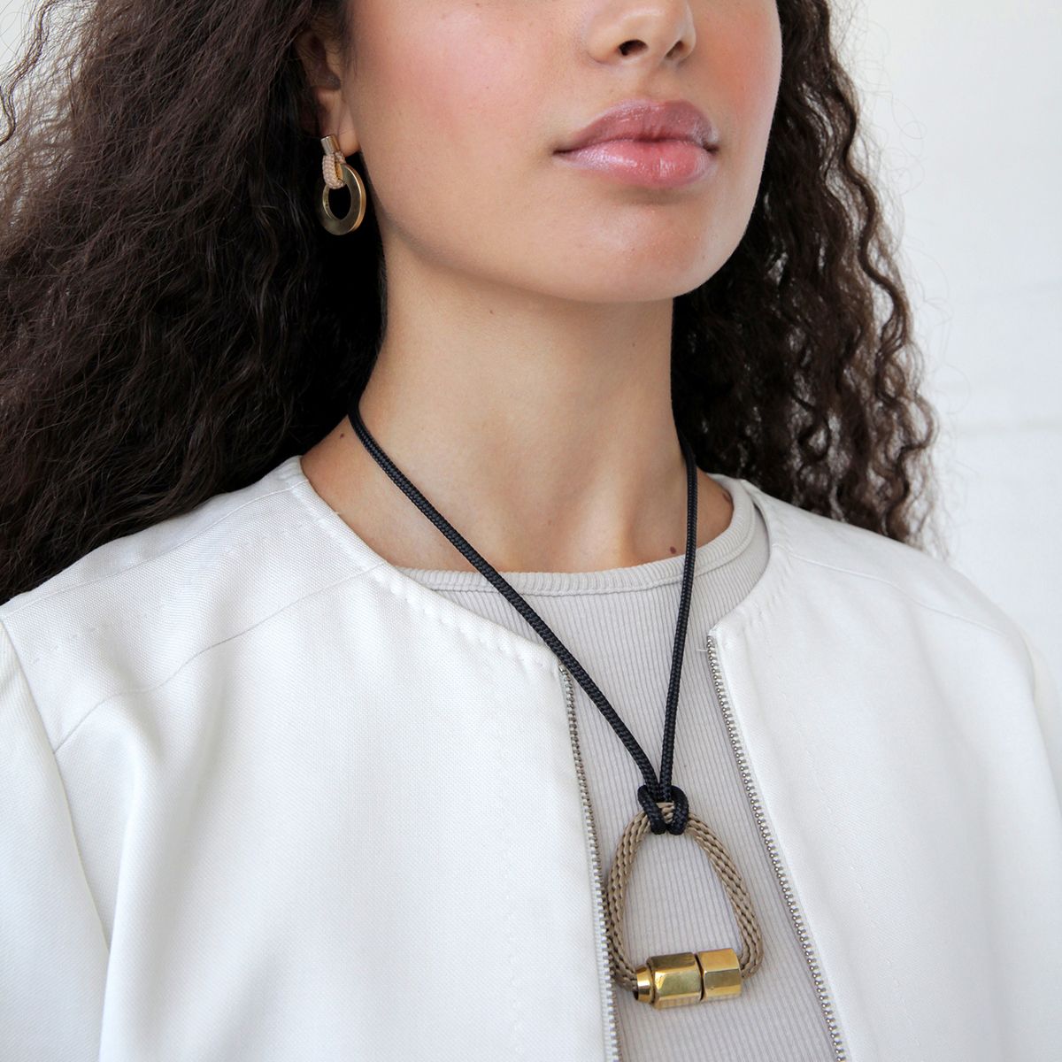 Helen Pendant Necklace